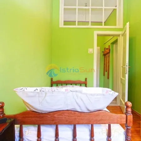 Lea - Two Bedroom Paolo * Pula