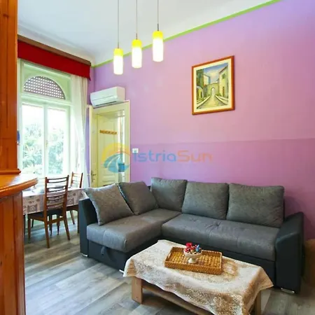 Lea - Two Bedroom Paolo * Pula