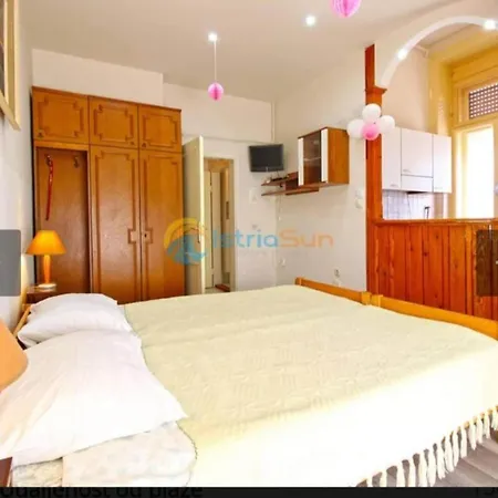 Lea - Two Bedroom Paolo * Pula