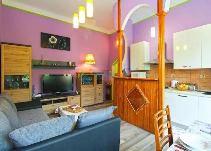 Lägenhet Lea - Two Bedroom Paolo *