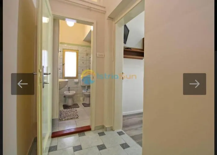 Apartment Lea - Two Bedroom Paolo *