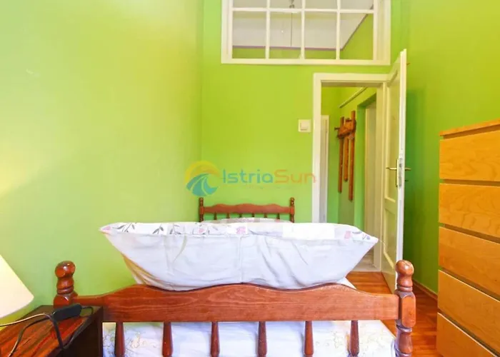 Lea - Two Bedroom Paolo * Pula