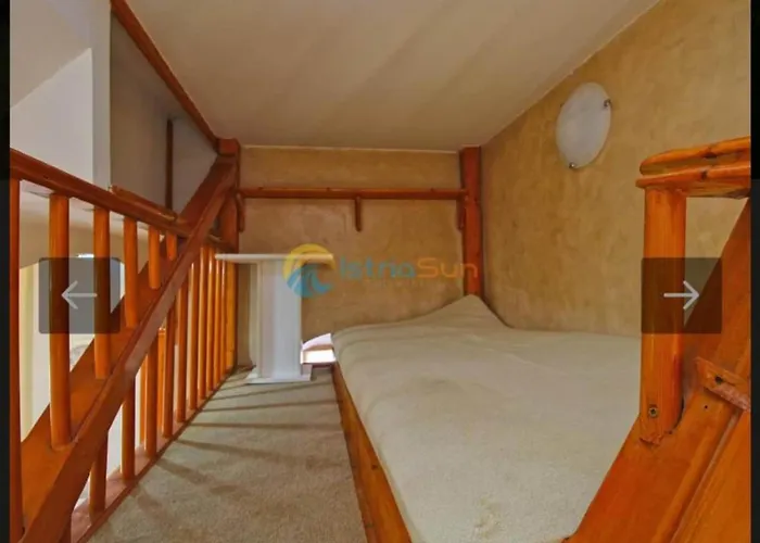 Lea - Two Bedroom Paolo Apartment