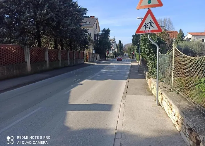 Apartment Lea - Two Bedroom Paolo *