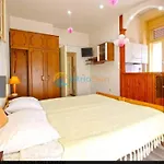 Lea - Two Bedroom Paolo * 풀라